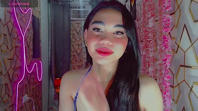 Snapshot of DreamGirlMia chatting on May 23, 2026, 3:45 am DreamGirlMia online show from May 23, 2026, 3:45 am