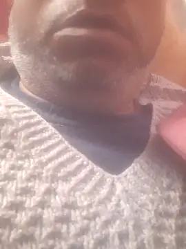 Snapshot of Puneet_1234 chatting on January 6, 2026, 5:55 am Puneet 1234 online show from January 6, 2026, 5:55 am