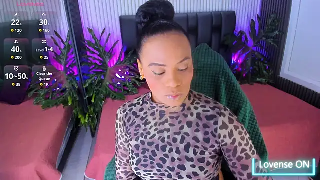 AriebonyBrooke online show from October 25, 2025, 11:40 am