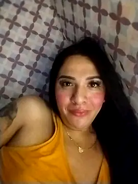 Snapshot of enoria1992 chatting on December 4, 2025, 10:51 pm enoria1992 online show from December 4, 2025, 10:51 pm