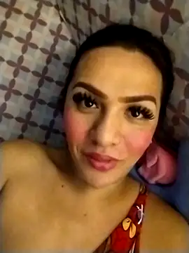 enoria1992 online show from April 7, 2026, 6:03 am