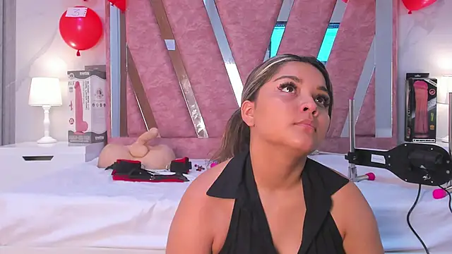 Snapshot of Wonderkloe_ chatting on February 20, 2026, 8:20 pm Wonderkloe online show from February 20, 2026, 8:20 pm