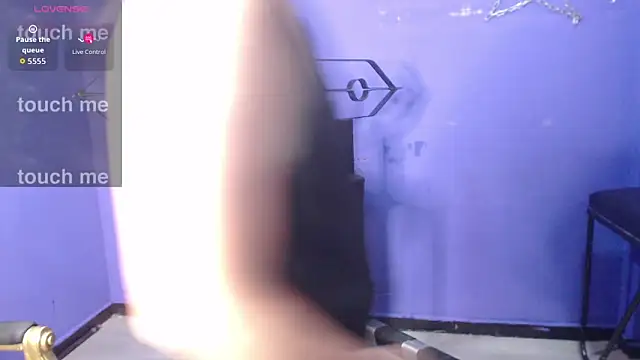 Jackson n Scarlett online show from September 9, 2025, 1:21 pm