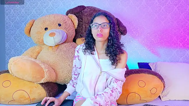 BeccaReedd online show from October 22, 2025, 10:59 am