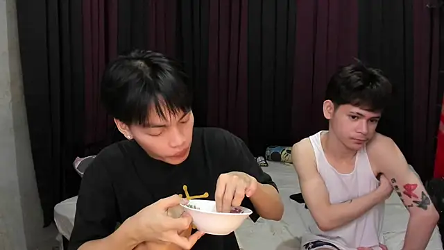 Snapshot of hotfreshdior chatting on February 10, 2026, 1:15 pm hotfreshdior online show from February 10, 2026, 1:15 pm