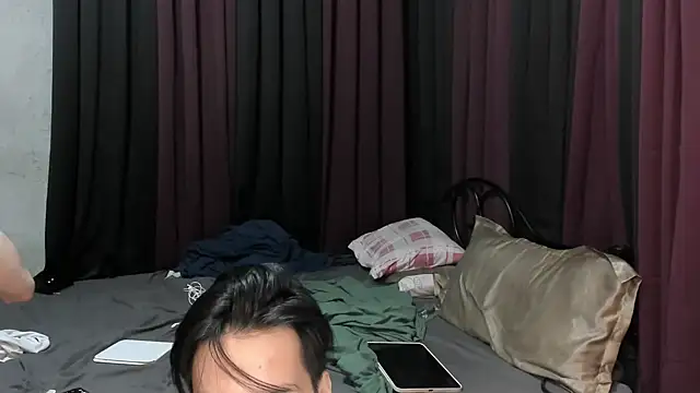 hotfreshdior online show from June 14, 2026, 4:47 am