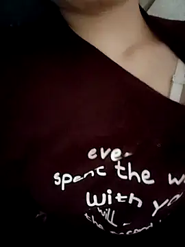 daisylouis online show from March 13, 2026, 1:40 pm