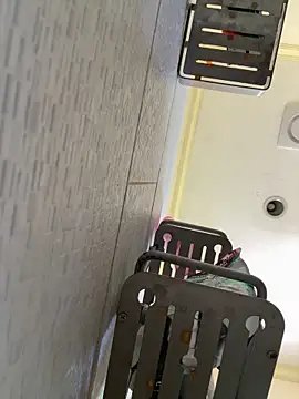 anne smithe online show from April 28, 2026, 2:27 am