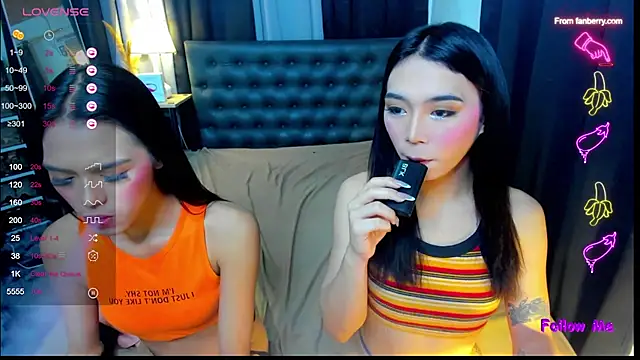 Kyliejennings online show from November 16, 2025, 8:20 am