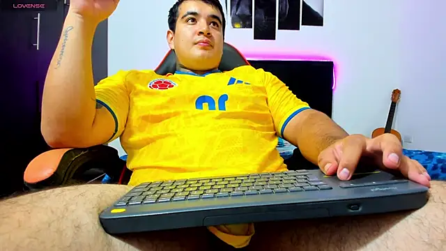 thiago  cp01 online show from July 21, 2026, 2:58 am