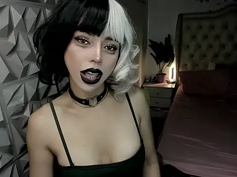 janecomander online show from June 3, 2026, 5:54 am
