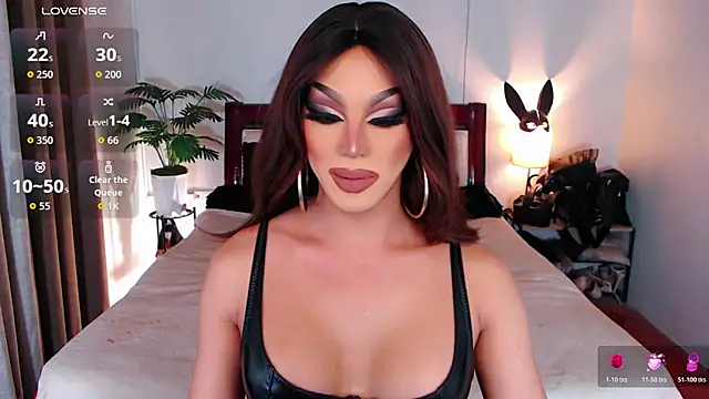 xQueenElektrax online show from February 23, 2026, 5:16 am