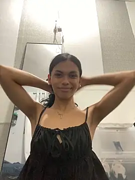 urcurlydiva online show from September 18, 2025, 9:55 am