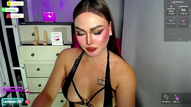 Snapshot of BigDickSelfsucker chatting on July 5, 2026, 5:42 pm BigDickSelfsucker online show from July 5, 2026, 5:42 pm