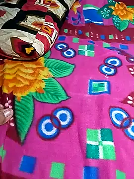 only-injoy online show from November 10, 2025, 4:28 pm