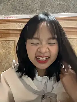 Daisy018 online show from November 1, 2025, 7:32 am