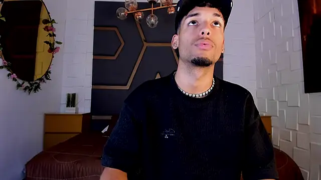 Snapshot of Thiagoferreti chatting on December 2, 2025, 7:31 pm Thiagoferreti online show from December 2, 2025, 7:31 pm