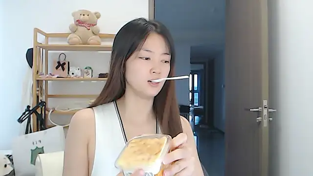 Snapshot of Mimi-cnbaby chatting on May 7, 2026, 8:52 am Mimi-cnbaby online show from May 7, 2026, 8:52 am