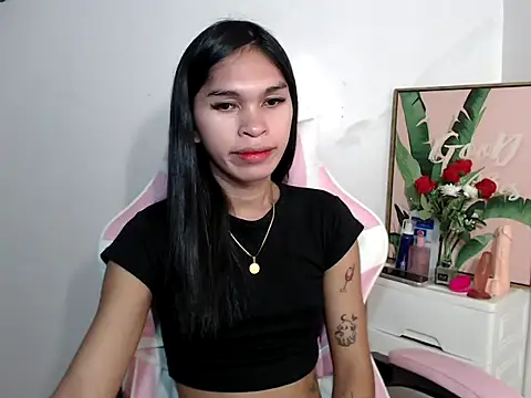 sexloverxxz online show from September 24, 2025, 8:28 am