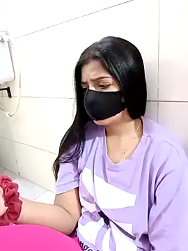 Hot Jaanvi  online show from October 22, 2025, 5:52 am