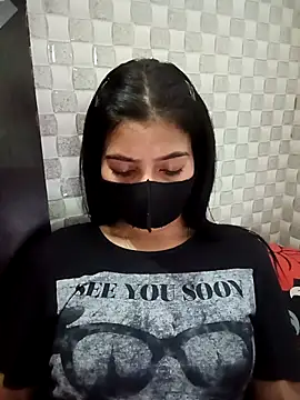 Hot Jaanvi  online show from November 2, 2025, 4:37 am