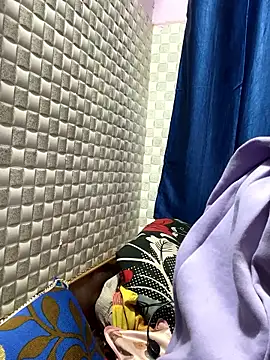 Hot Jaanvi  online show from January 13, 2026, 6:51 am