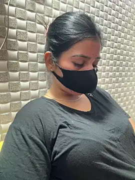 Hot Jaanvi  online show from April 21, 2026, 4:52 am