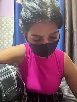 Hot Jaanvi  online show from May 14, 2026, 6:42 am