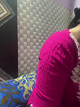Hot Jaanvi  online show from June 4, 2026, 3:56 am