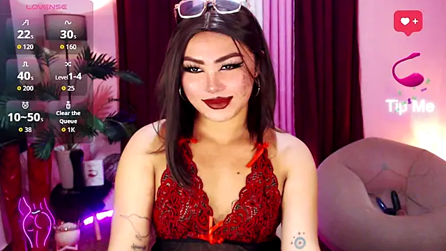 Unique Maya online show from September 13, 2025, 5:51 am