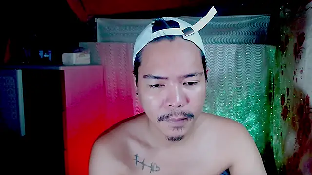 MANIACasianX online show from October 16, 2025, 9:32 am