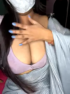 prisha944 online show from September 15, 2025, 3:06 am