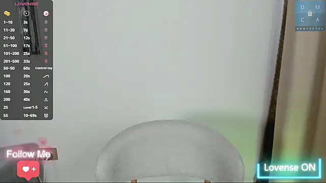 MinaDiamondd online show from May 27, 2026, 4:53 am