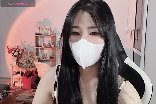    Daisy    online show from September 8, 2025, 4:06 pm