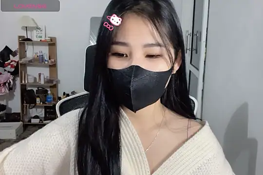    Daisy    online show from November 18, 2025, 3:16 pm