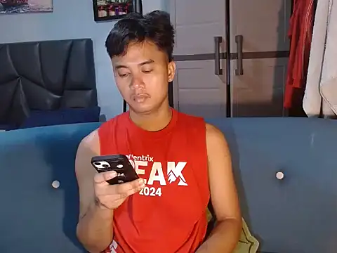 urbigcock andrie online show from April 8, 2026, 10:59 am