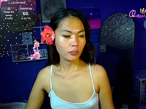 urgirljane online show from June 19, 2026, 1:32 am