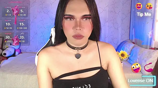 TssluttyNikka online show from April 8, 2026, 8:25 am