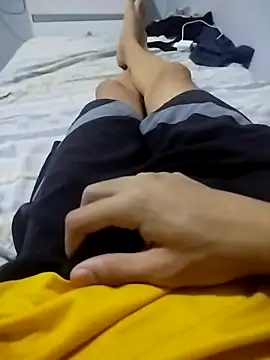 Thpaugrosso online show from March 5, 2026, 3:35 am