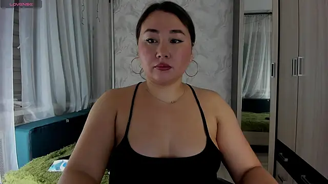 Snapshot of emilia_mur chatting on June 22, 2026, 6:16 pm emilia mur online show from June 22, 2026, 6:16 pm