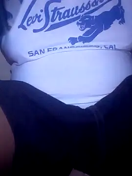 OnlyMoneyIwanT online show from October 5, 2025, 7:56 pm