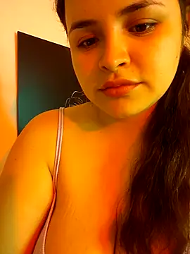 SeleneLuminari8 online show from July 21, 2026, 12:40 pm