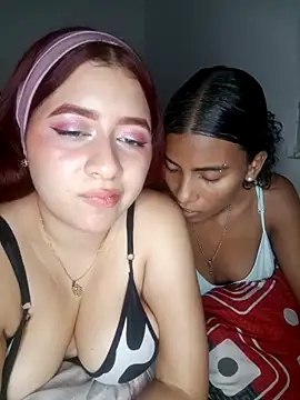 Chloe Sky love online show from April 3, 2026, 2:09 am