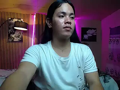 Snapshot of lava_lux chatting on October 21, 2025, 3:57 pm lava lux online show from October 21, 2025, 3:57 pm