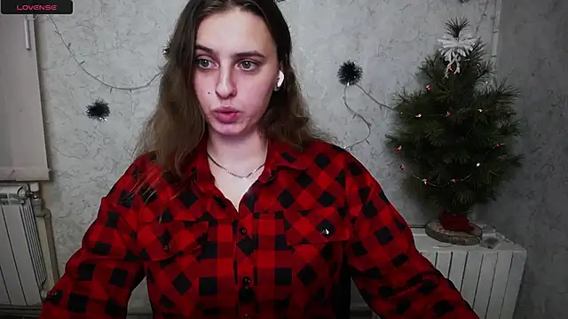 Snapshot of AmandaDimond_ chatting on December 18, 2025, 2:23 pm AmandaDimond online show from December 18, 2025, 2:23 pm