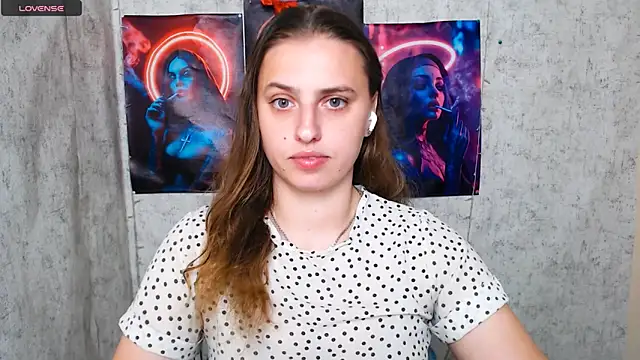 Snapshot of AmandaDimond_ chatting on June 9, 2026, 11:44 am AmandaDimond online show from June 9, 2026, 11:44 am