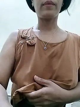 love sexy090 online show from June 5, 2026, 12:17 am