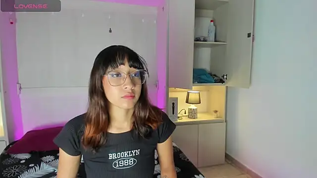 CamiGox online show from October 10, 2025, 8:08 pm