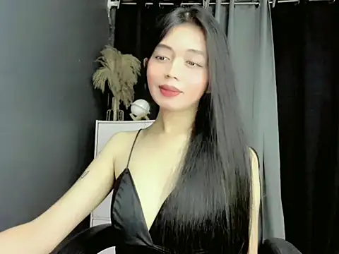 LexiLove online show from November 17, 2025, 12:22 pm