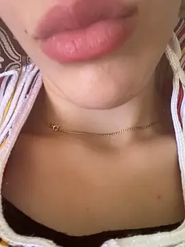 Mimisixo online show from September 13, 2025, 10:15 am